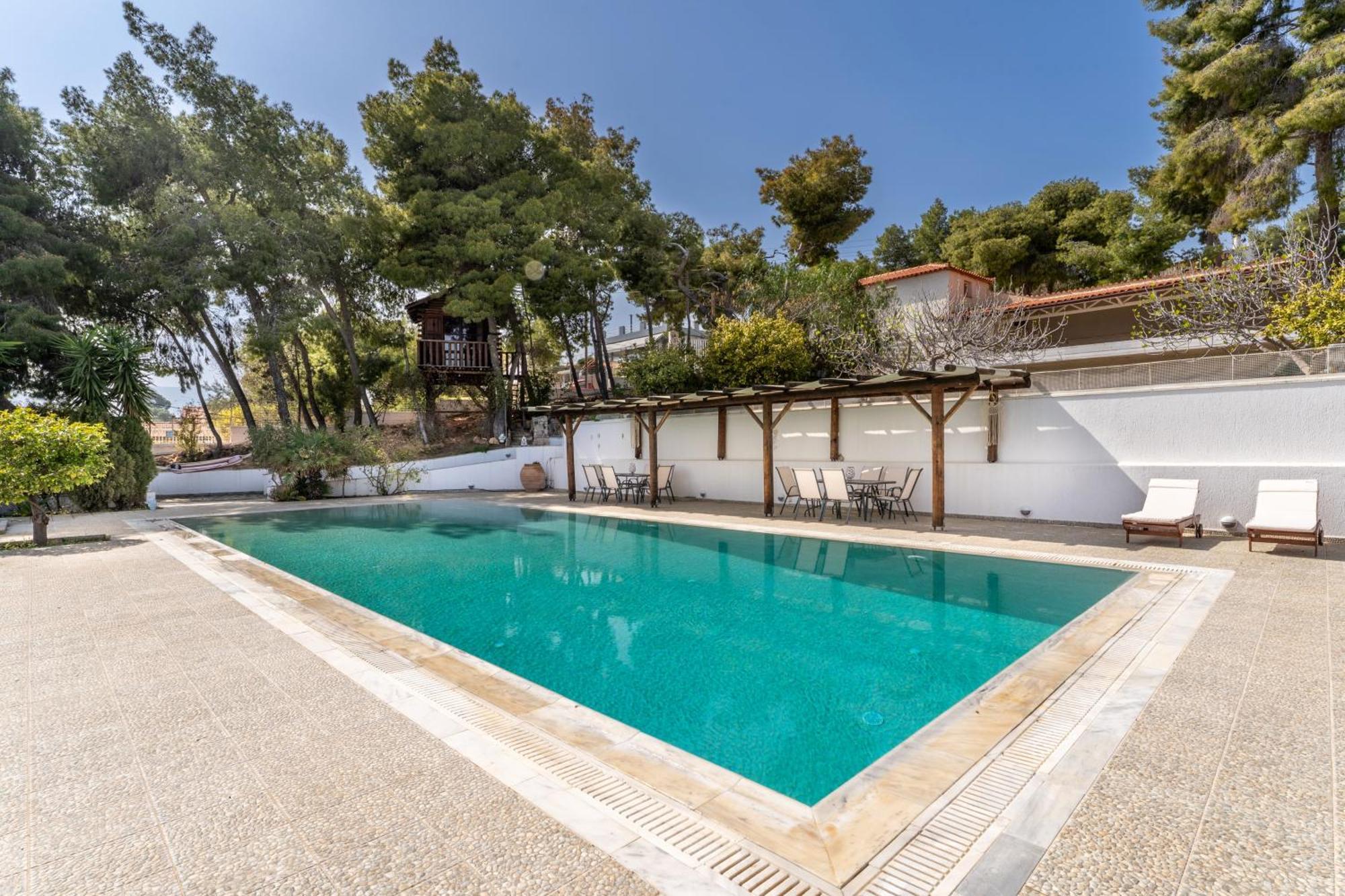 The House Of Gratitude - Poolside Retreat Villa Lutrá Oréasz Elénisz Kültér fotó